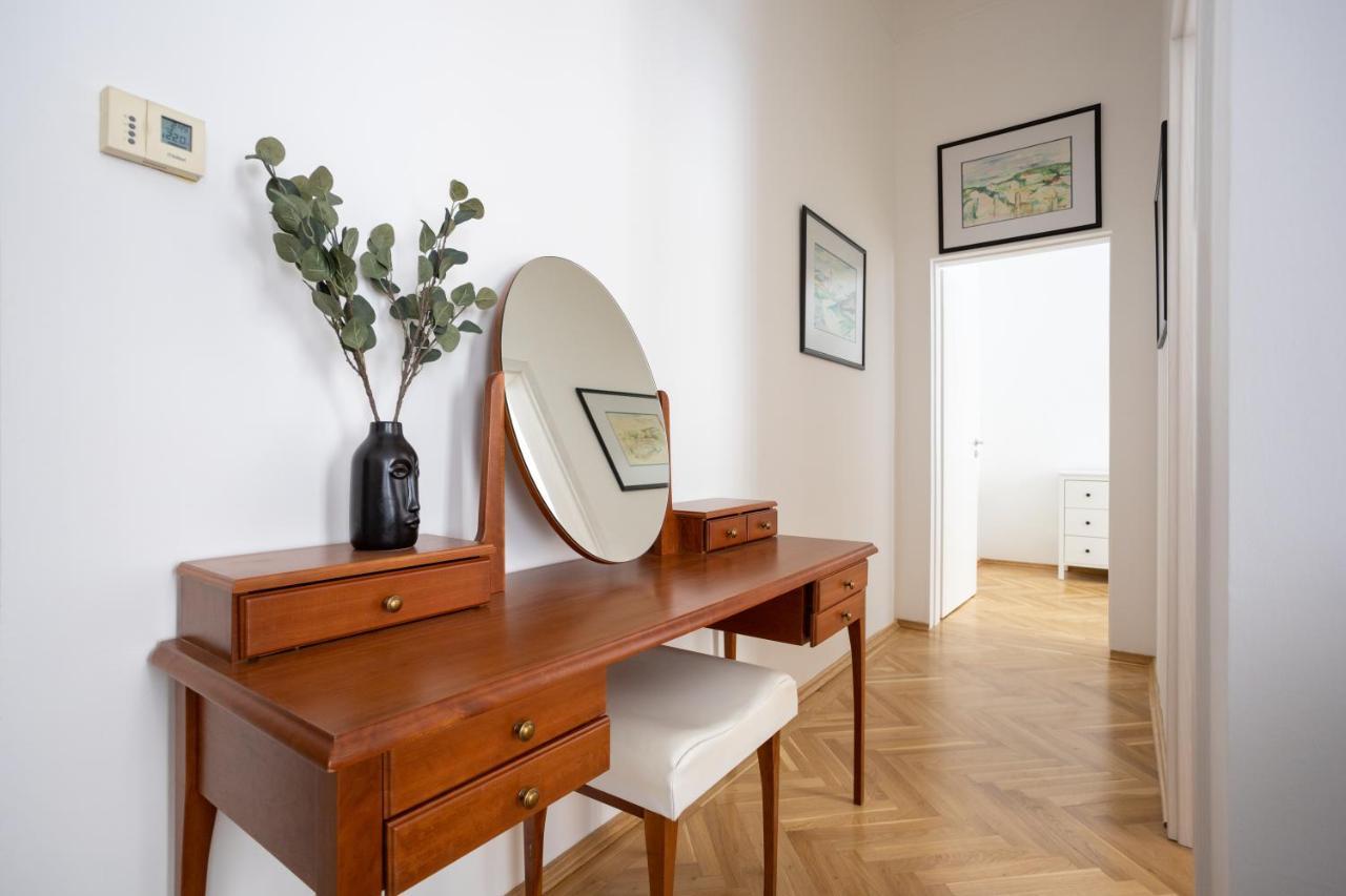 Emerald Suite With Free Parking Budapešť Exteriér fotografie