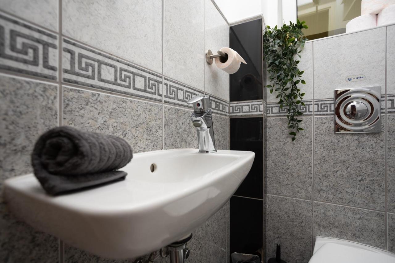 Emerald Suite With Free Parking Budapešť Exteriér fotografie