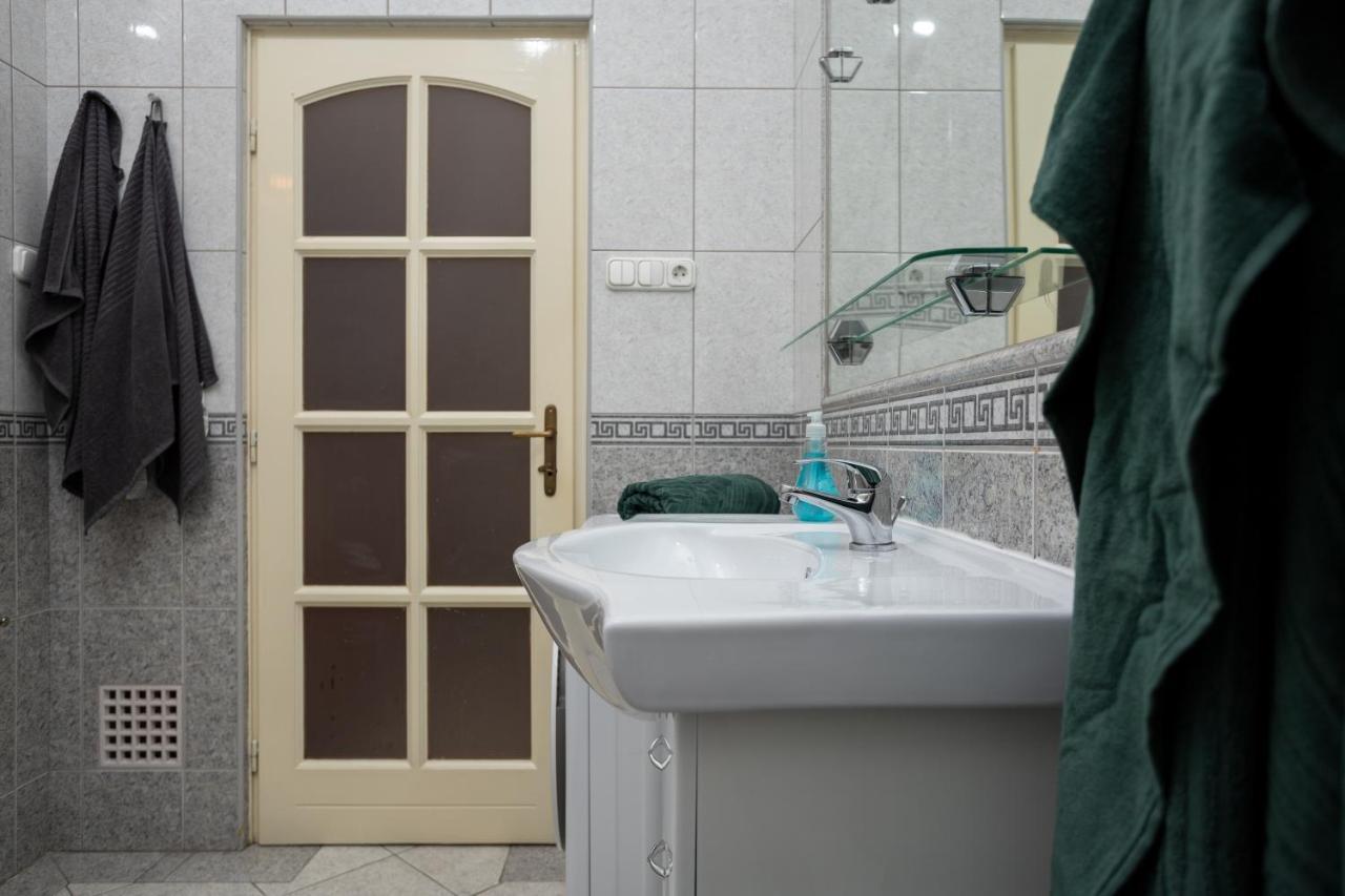 Emerald Suite With Free Parking Budapešť Exteriér fotografie