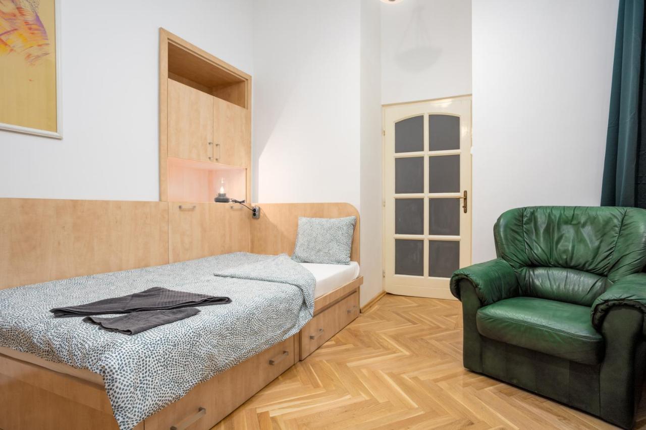 Emerald Suite With Free Parking Budapešť Exteriér fotografie